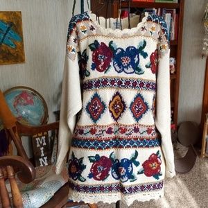Embroidery knit sweater